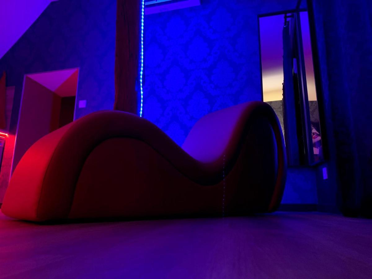 Love Room Avec Jacuzzi Prive Bonnetable Dış mekan fotoğraf